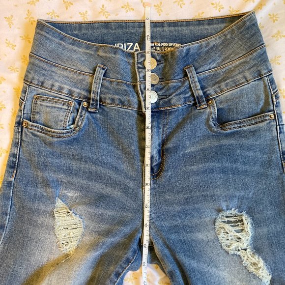 RIPPED SKINNY JEANS - Picture 3 of 16